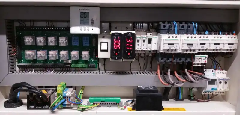 Electricidad - trabajo Acoval Instalaciones Técnicas, imagen 3